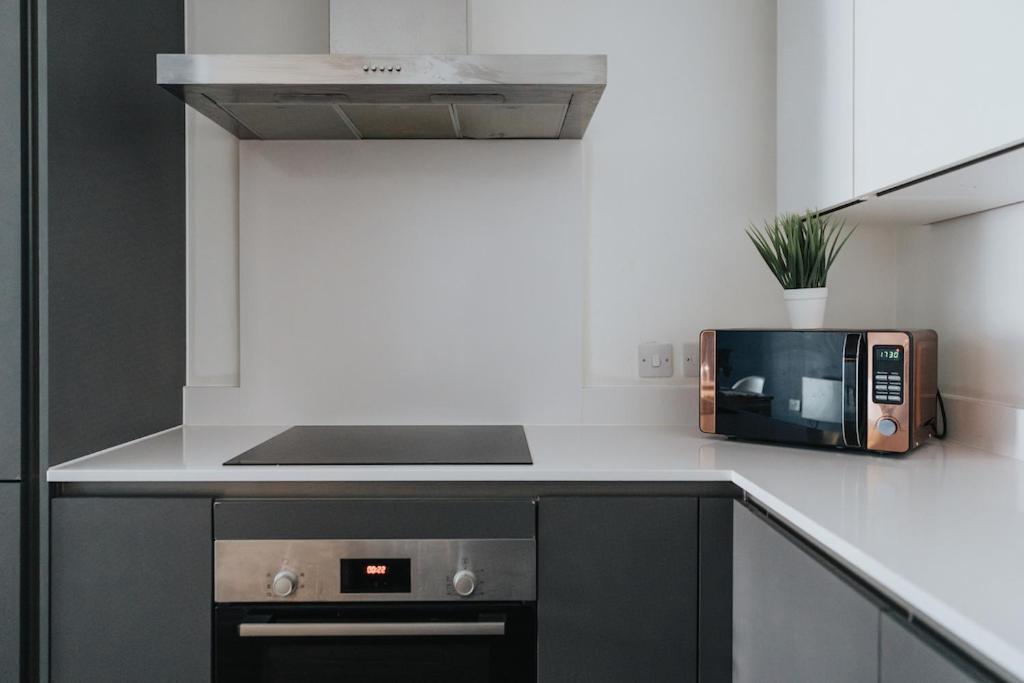 City Living Penthouse Apartment With Parking Манчестър Екстериор снимка